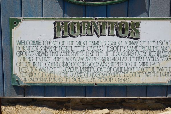 [Picture of Hornitos sign]